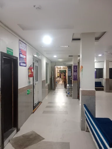 24x7 Ambulance & Emergency Entry